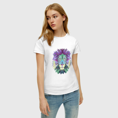 Женская футболка хлопок Полигональный лев, цвет белый - фото 3