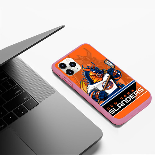 Чехол для iPhone 11 Pro Max матовый New York Islanders, цвет малиновый - фото 5