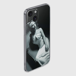 Чехол для iPhone 15 силиконовый с защитой камеры Lady Gaga - фото 2