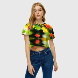 Женская футболка Crop-top 3D Осень - листья клена - фото 2