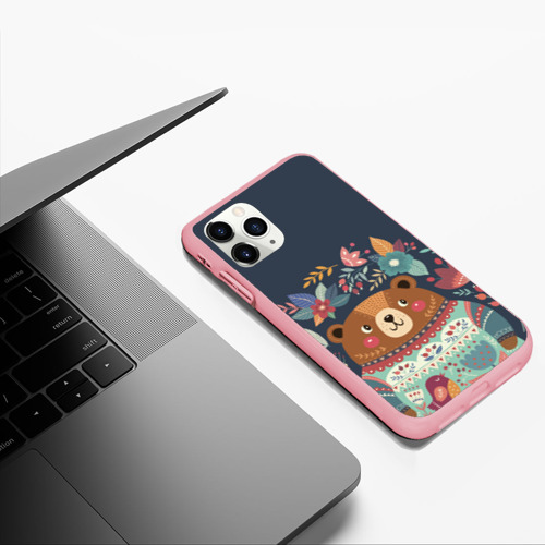 Чехол для iPhone 11 Pro Max матовый Медведь, цвет баблгам - фото 5
