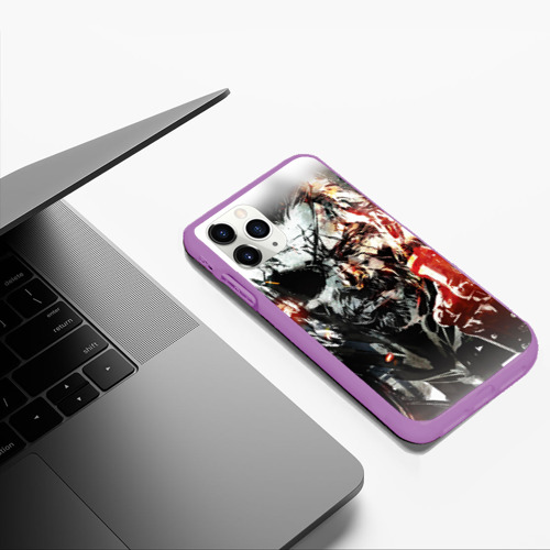 Чехол для iPhone 11 Pro Max матовый Metal gear solid 5, цвет фиолетовый - фото 5