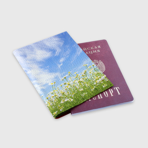 Обложка для паспорта матовая кожа Ромашковое поле, цвет красный - фото 3