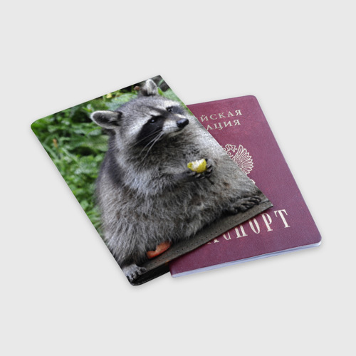 Обложка для паспорта матовая кожа Енот обжора, цвет черный - фото 3