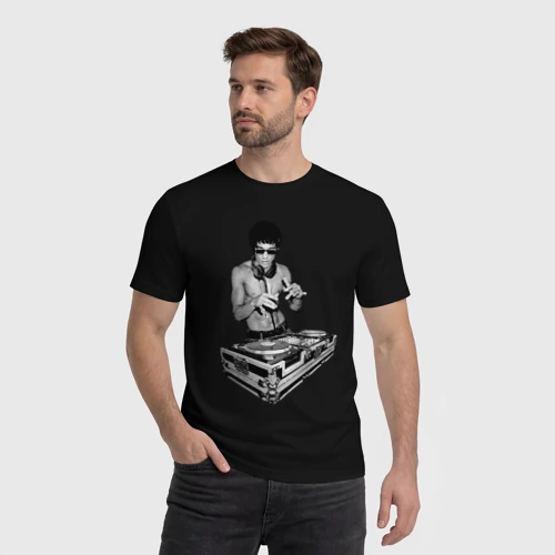 Мужская футболка хлопок с принтом Брюс Ли Dj, фото на моделе #1