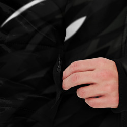 Куртка с принтом Black & white для мужчины, вид на модели спереди №3. Цвет основы: черный