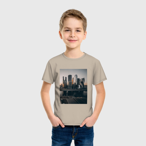 Детская футболка хлопок Москва Сити, цвет миндальный - фото 3