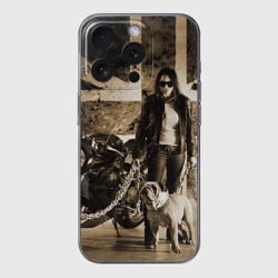 Чехол для iPhone 15 Pro силиконовый с защитой камеры Девушка байкер и английский бульдог