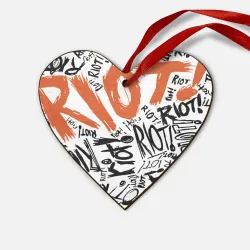 Деревянная игрушка Сердце Paramore 1
