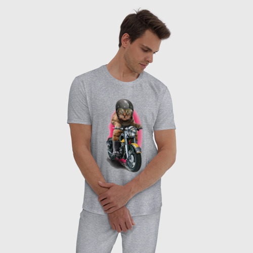 Мужская пижама хлопок с принтом Кот мотоциклист, фото на моделе #1