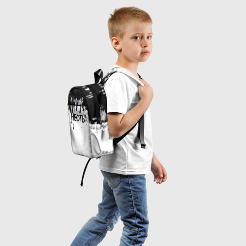 Детский рюкзак 3D с принтом Нефть, вид сзади #1