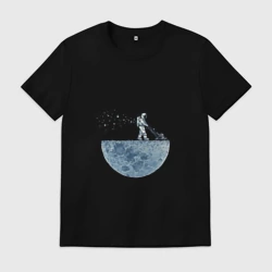 Мужская футболка хлопок Стрижет луну
