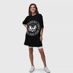 Платье с принтом The Ramones для женщины, вид на модели спереди №3. Цвет основы: белый