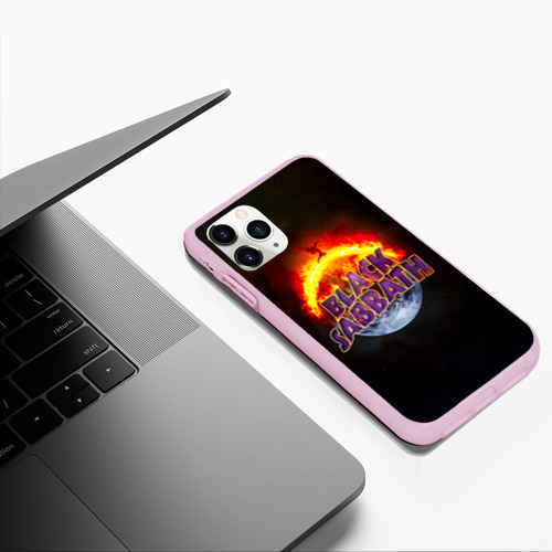 Чехол для iPhone 11 Pro Max матовый Black Sabbath земля в огне, цвет розовый - фото 5