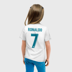 Футболка с принтом Криштиану Роналду Форма 2018 для ребенка, вид на модели сзади №3. Цвет основы: белый