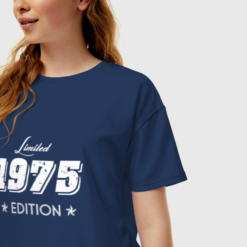 Женская футболка хлопок Oversize Limited edition 1975, цвет темно-синий - фото 3