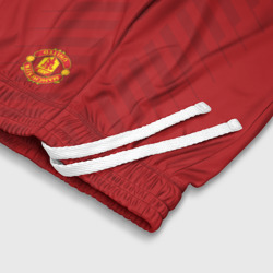 Шорты с принтом Manchester United Creative #1 для ребенка, вид на модели спереди №4. Цвет основы: белый
