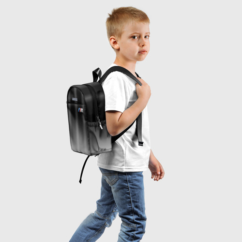 Детский рюкзак 3D с принтом BMW 2018 Black Gradient, вид сзади #1