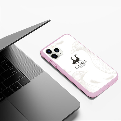 Чехол для iPhone 11 Pro Max матовый Gussi ga-ga-ga, цвет розовый - фото 5