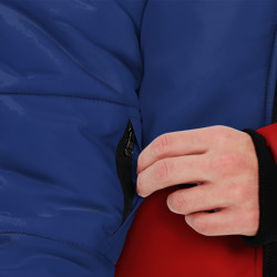 Куртка с принтом Россия Триколор для мужчины, вид на модели спереди №3. Цвет основы: черный