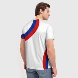Футболка с принтом Россия Триколор для мужчины, вид на модели сзади №2. Цвет основы: белый