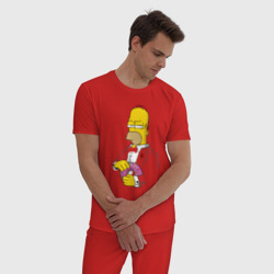 Пижама с принтом Дон Гомер для мужчины, вид на модели спереди №2. Цвет основы: красный