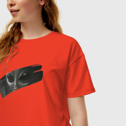 Женская футболка хлопок Oversize Пришелец "сквозь окно" - фото 2