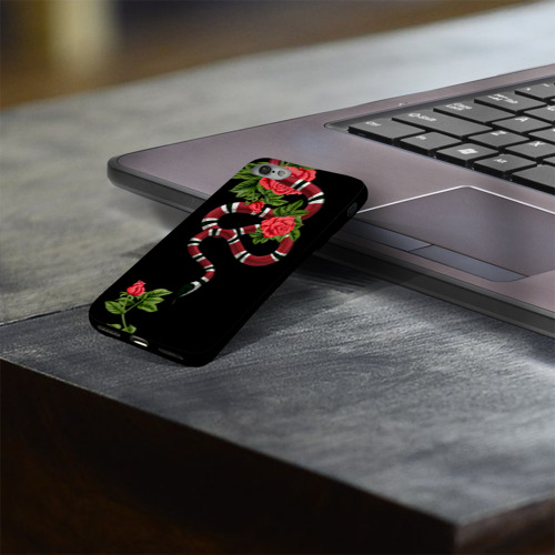 Чехол для Apple iPhone 8 силиконовый глянцевый GUCCI Фото 01 Чехол для Apple iPhone 8 силиконовый глянцевый GUCCI Фото 01