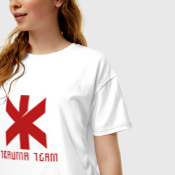 Женская футболка хлопок Oversize Trauma team Cyberpunk 2077 - фото 2