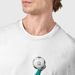 Футболка с принтом Нога Акинфеева для мужчины, вид на модели спереди №4. Цвет основы: белый