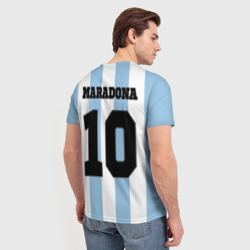 Футболка с принтом Марадона Аргентина ретро для женщины, вид на модели сзади №2. Цвет основы: белый