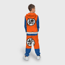 Костюм с принтом Goku Kanji для ребенка, вид на модели сзади №2. Цвет основы: белый