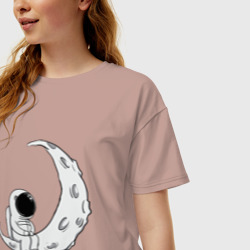 Женская футболка хлопок Oversize Космонавт на Луне - фото 2