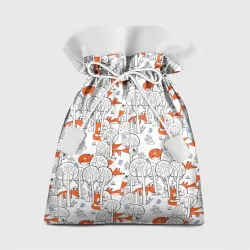 Лисички в зимнем лесу