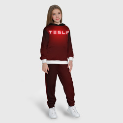 Костюм с принтом Tesla для ребенка, вид на модели спереди №3. Цвет основы: белый