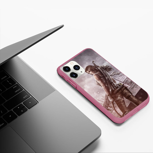 Чехол для iPhone 11 Pro матовый Tomb Raider, цвет малиновый - фото 5