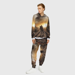 Костюм с принтом Metro 2033 постапокалипсис для мужчины, вид на модели спереди №2. Цвет основы: белый