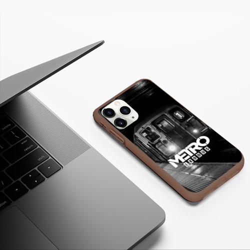 Чехол для iPhone 11 Pro матовый Metro, цвет коричневый - фото 5