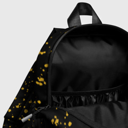 Рюкзак с принтом Bumblebee для ребенка, вид на модели спереди №4. Цвет основы: белый