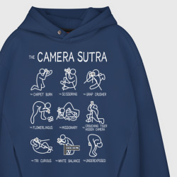 Худи с принтом The camera sutra для мужчины, вид на модели спереди №3. Цвет основы: темно-синий