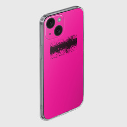 Чехол для iPhone 15 силиконовый с защитой камеры Гранж розовый - фото 2