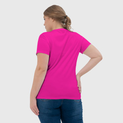 Футболка с принтом Гранж розовый для женщины, вид на модели сзади №3. Цвет основы: белый