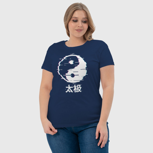 Женская футболка хлопок Инь ян глитч, цвет темно-синий - фото 6