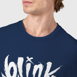 Футболка с принтом Blink 182 для женщины, вид на модели спереди №4. Цвет основы: темно-синий