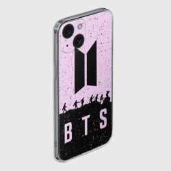 Чехол для iPhone 15 силиконовый с защитой камеры Рюкзак BTS БТС - фото 2