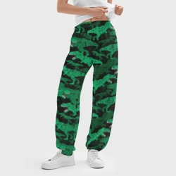 Женские джоггеры оверсайз 3D Зелёные тираннозавры - камуфляж - фото 2