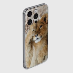 Чехол для iPhone 15 Pro силиконовый с защитой камеры Львенок - фото 2