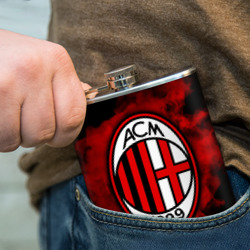 Фляга с принтом Милан для любого человека, вид спереди №4. Цвет основы: металл