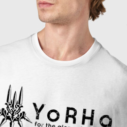 Футболка с принтом YoRHa Logo для мужчины, вид на модели спереди №4. Цвет основы: белый