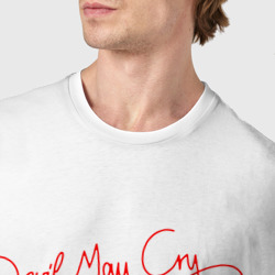 Футболка с принтом Devil May Cry для мужчины, вид на модели спереди №4. Цвет основы: белый